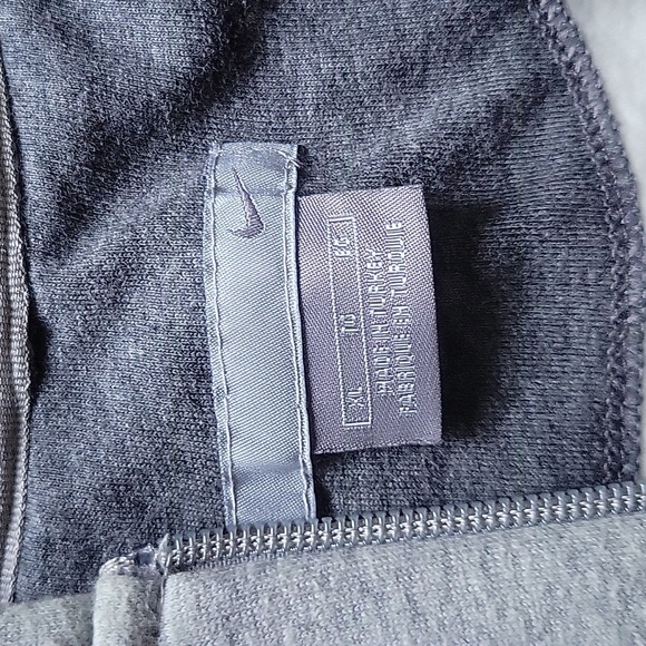 Nike zip up hoodie - Picture 3 of 7